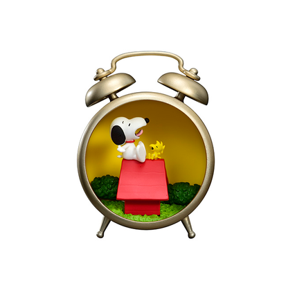 Snoopy Antique Diorama