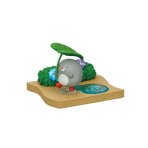Sumikkogurashi Walking On a Rainy Day