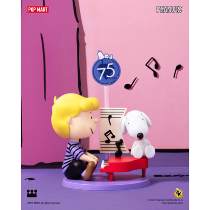 Peanuts 75th Anniversary: Snoopy Comic Life Series