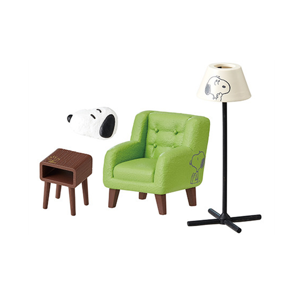 Snoopy's Hotel Life